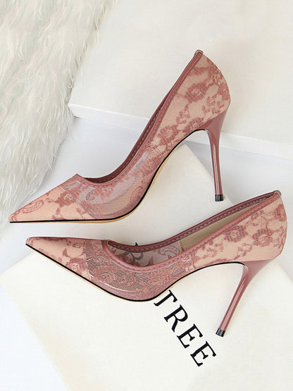 Flower Print Hollow Pointed-Toe Split-Joint Pumps