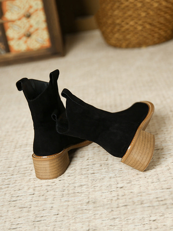 Pointed-Toe Split-Joint Dr. Martens Boots
