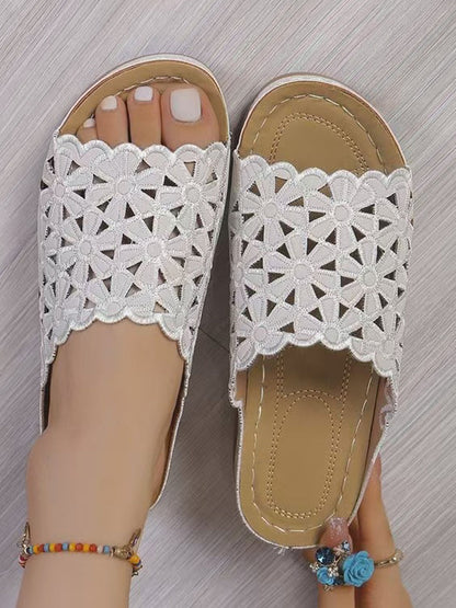 Round-Toe Hollow Slippers