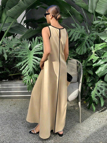 A-Line Loose Contrast Color Line Round-Neck Maxi Dresses