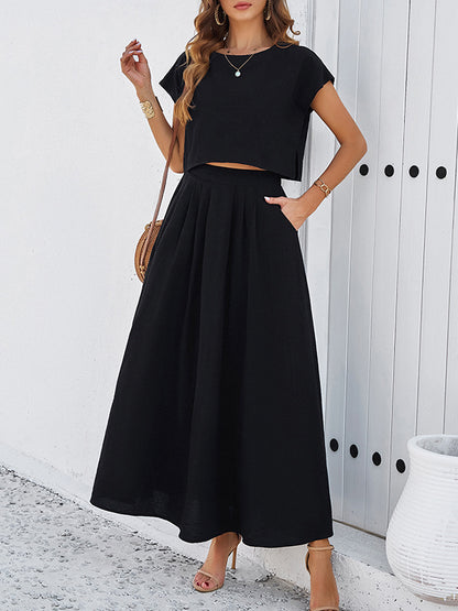 Loose Solid Color Round-Neck T-Shirt Top + Pleated Pockets A-Line Skirts Bottom Two Pieces Set