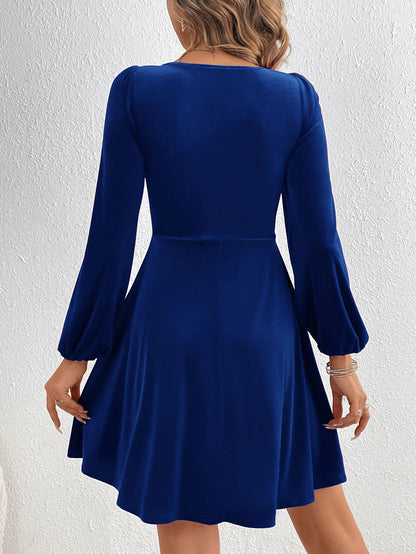 A-Line High Waisted Knot Pleated Solid Color Split-Joint Velvet Deep V-Neck Mini Dresses