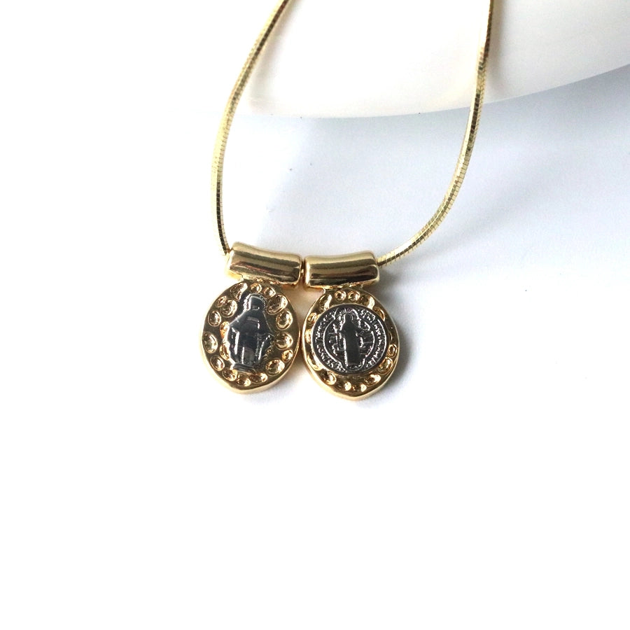 Jewelry Retro Oval Copper 18K Gold Plated Plating Pendant Necklace