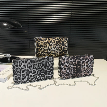 Women's Medium Pu Leather Solid Color Streetwear Square Zipper Crossbody Bag