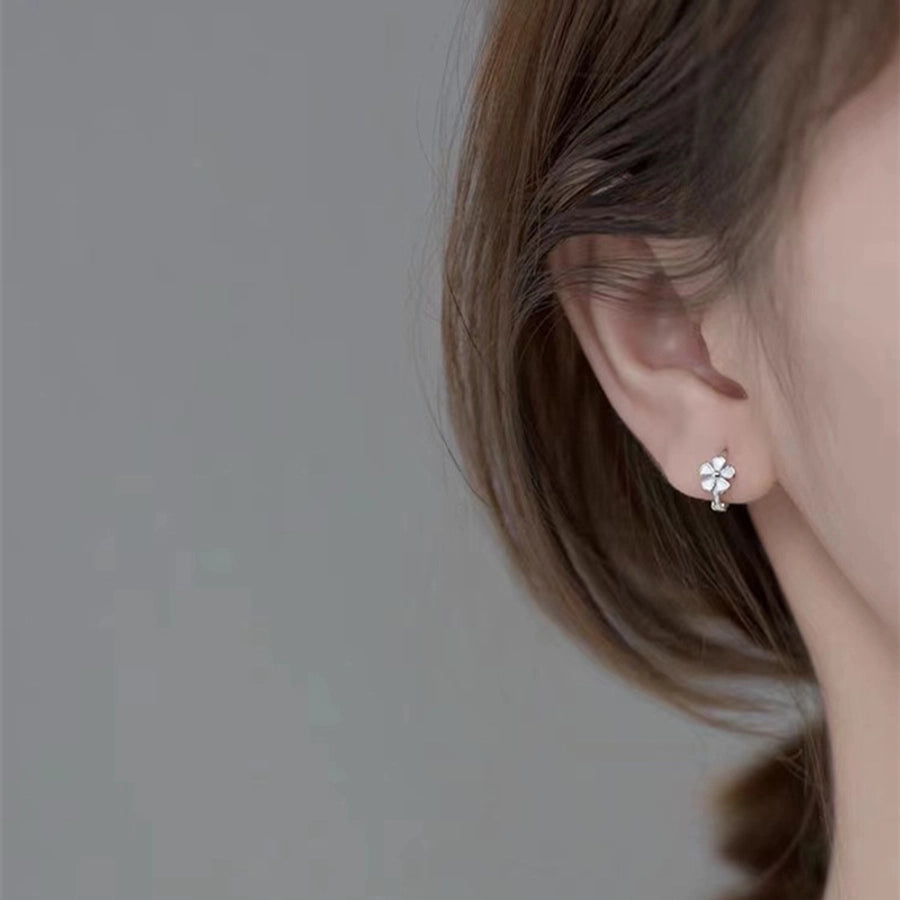 Drop Glue white flower ear buckle women's ear ring s925 sterling silver pin earrings temperament  ear jewelry High sense niche