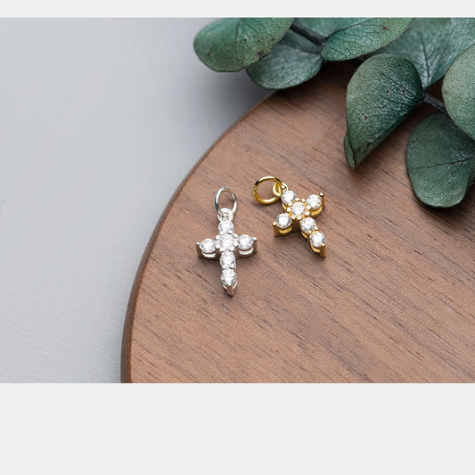 S925 Silver Plated Inlaid Zircon Fresh Cross Pendant Handmade DIY Ornament Accessories  Q0159