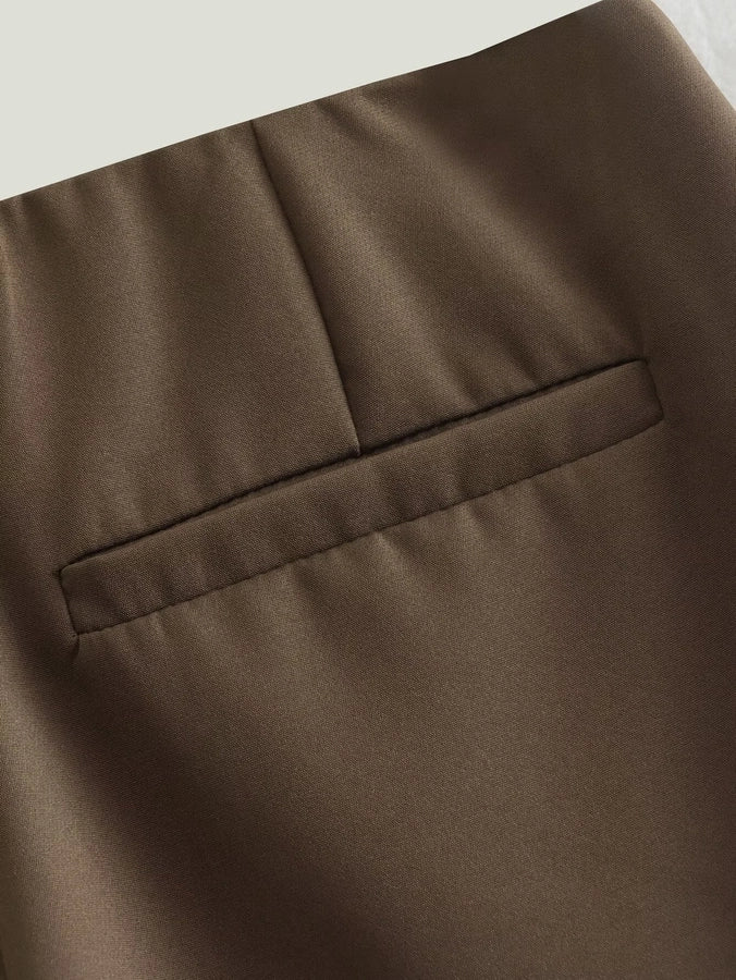 Women's Daily Simple Style Solid Color Shorts Pocket Casual Pants