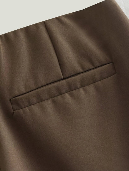 Women's Daily Simple Style Solid Color Shorts Pocket Casual Pants