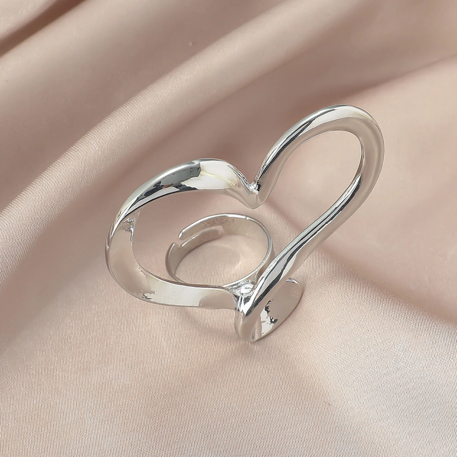 Elegant Heart Shape Alloy Women's Rings