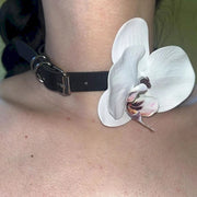 4# Black-Flower Collar