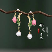 Silver Needle: Pink Tulip Pearl Pendant Earrings