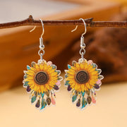 01 White K Sunflower Earrings 5512