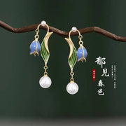 Silver Needle: Blue Tulip Pearl Pendant Earrings