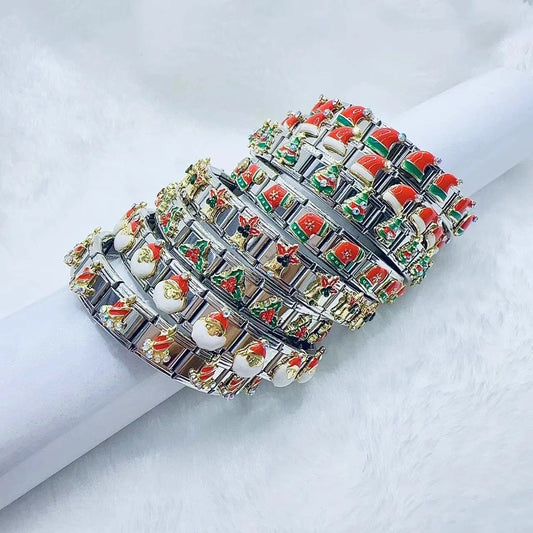 Simple Style Christmas Hat Santa Claus Christmas Socks 304 Stainless Steel Zircon Bracelets In Bulk Stainless Steel Bracelets