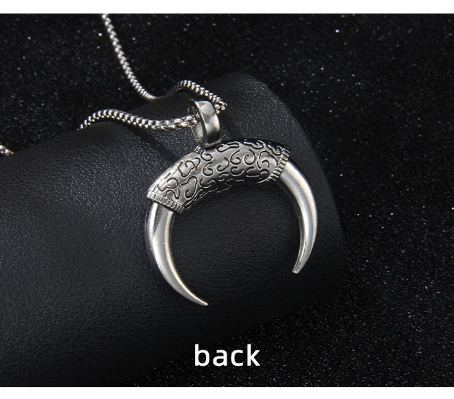 Hip-Hop Vintage Style Devil's Eye Horns 201 Stainless Steel Alloy Plating Unisex Pendant Necklace
