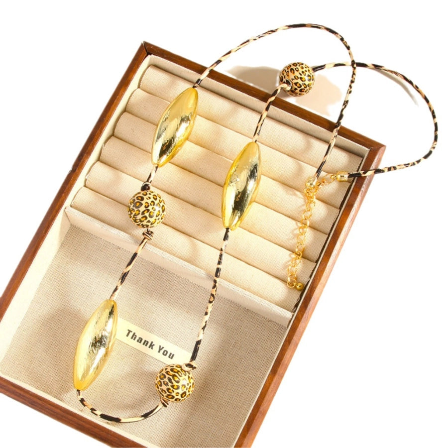 Retro Leopard Wood Metal  Pendant Necklaces