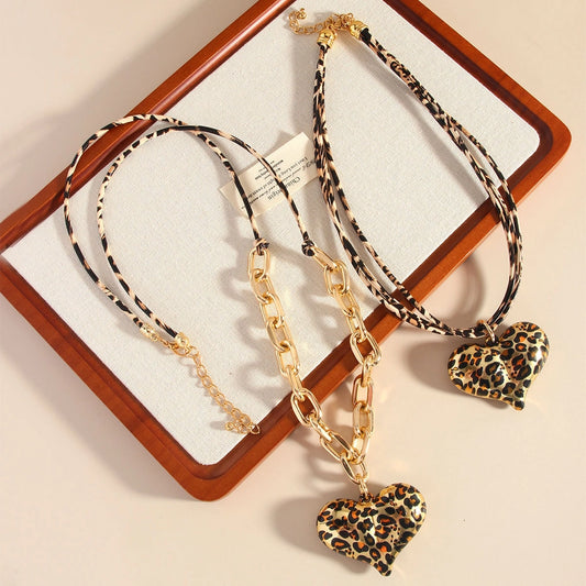 Vintage Style Classic Style Heart Shape Leopard Pu Leather Alloy  Choker