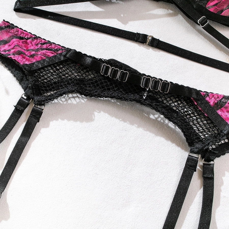 independent station hot selling sexy lingerie sexy lace mesh stitching halter metal Garter in stock