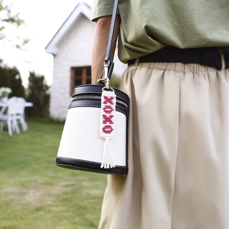 New Creative Personalized Valentine's Day Bag Pendant DIY Finished XOXO Letters Hand-woven Hanging Ornaments