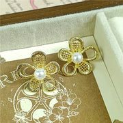 Gold-plated Hollow Pearl Five-petal Flower