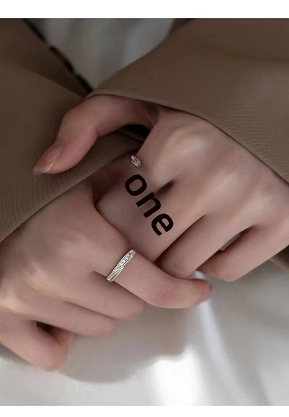 s925 Sterling Silver Mobius Couple Ring Fashion Personality Niche Design Plain Ring Ring