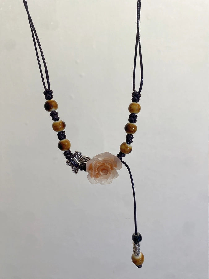 Retro Sweet Flower Synthetic Resin Fabric ceramics  Pendant Necklaces