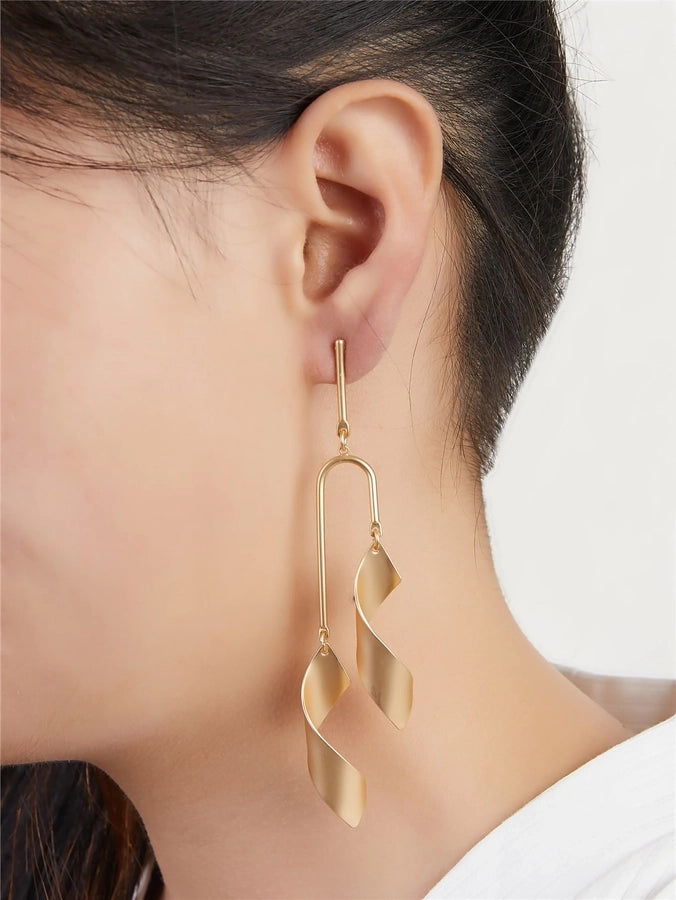 1 Pair Elegant Exaggerated Spiral Alloy Drop Earrings