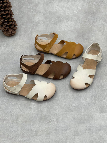 Women Vintage Closed Toe Hollow Out Leather Flat Sandals