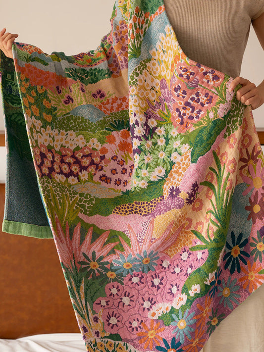 100% Cotton Yarn-Dyed Jacquard Floral Bath Towel