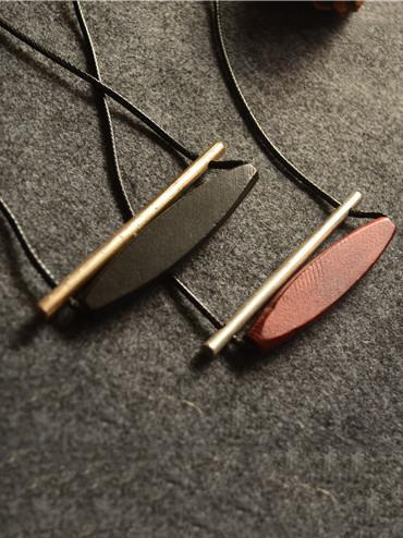 Simple Alloy Wood Oval Necklace