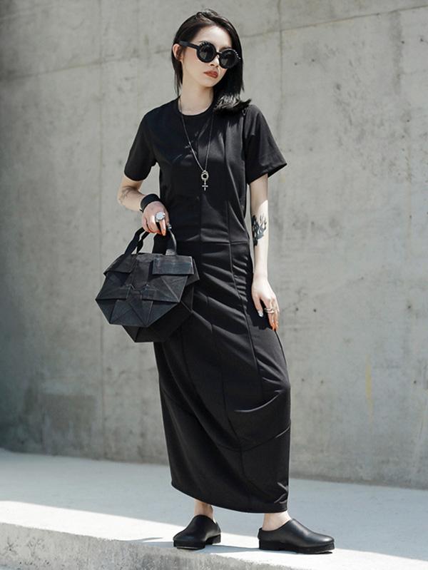 Simple Black Winkled Long Dress