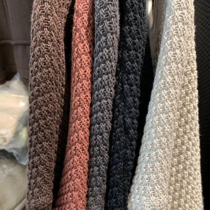 Buykud Round Neck Solid Color Knitted Shirt