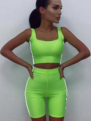 GREEN