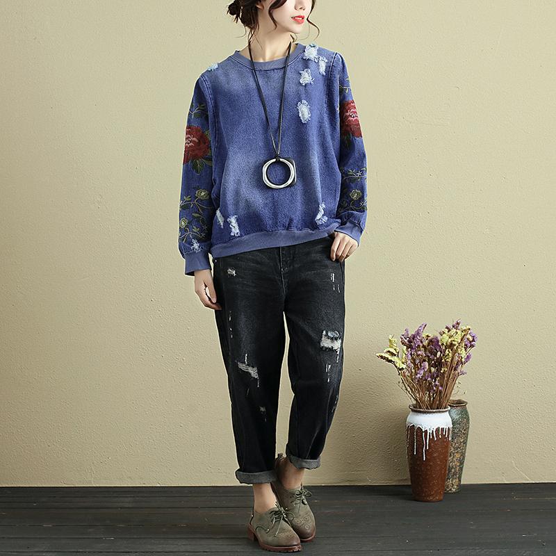Women Delicate Embroidery Blue Ripped Denim Shirt