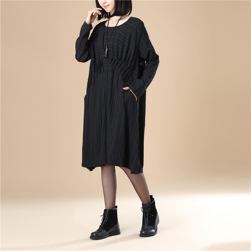 Round Neck Pleated Elegant Women Stripe Split Black Dress