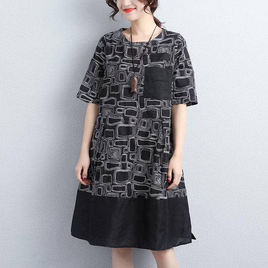 Women Black Pullovers Short Sleeve Printed Dress