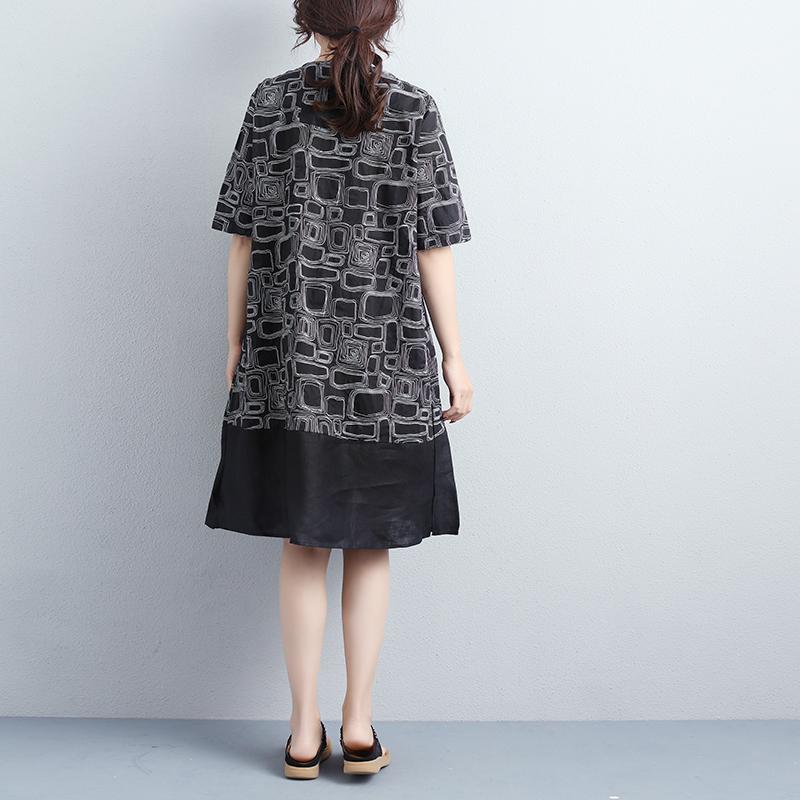 Women Black Pullovers Short Sleeve Printed Dress