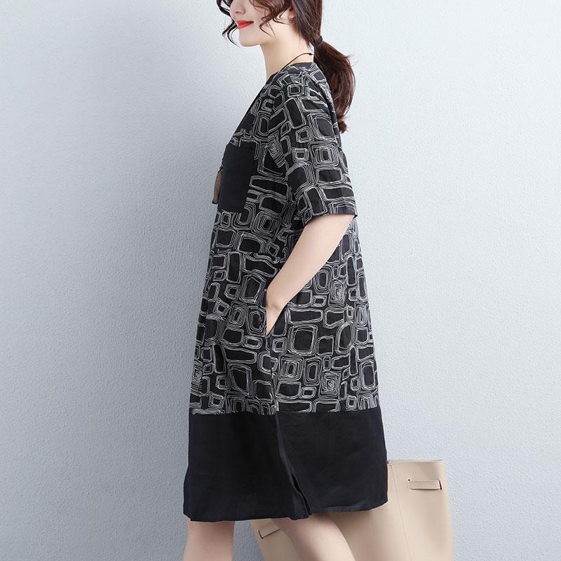 Women Black Pullovers Short Sleeve Printed Dress
