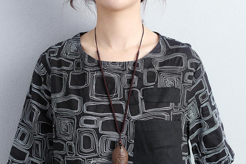 Women Black Pullovers Short Sleeve Printed Dress