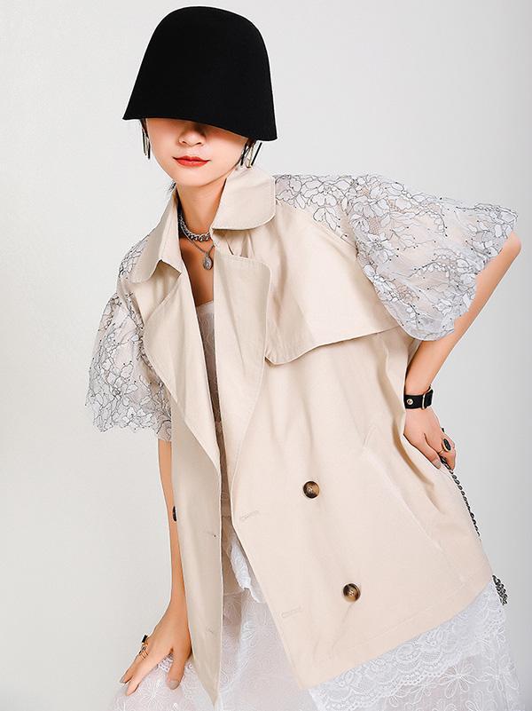 Original Polka-Dot Bishop Sleeve Outwear
