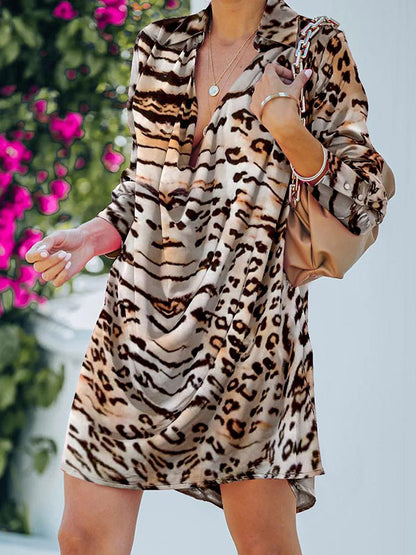 Stylish Pleated Leopard Lapel Collar Long Sleeves Mini Dress