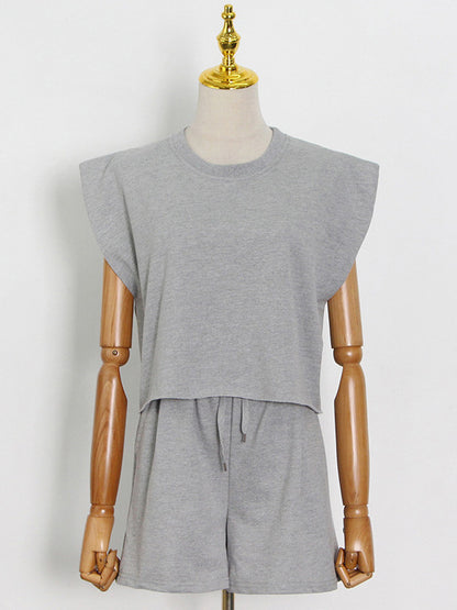Casual Solid Color Cap Sleeve Vest+Shorts Suits