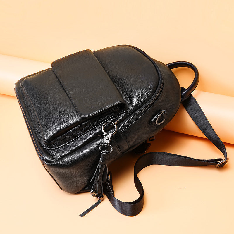 Cowhide leisure backpack