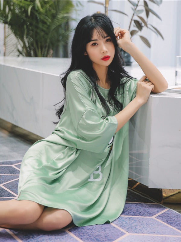 LOOSE COMFORTABLE CARTOON PRINT DRESS PAJAMAS