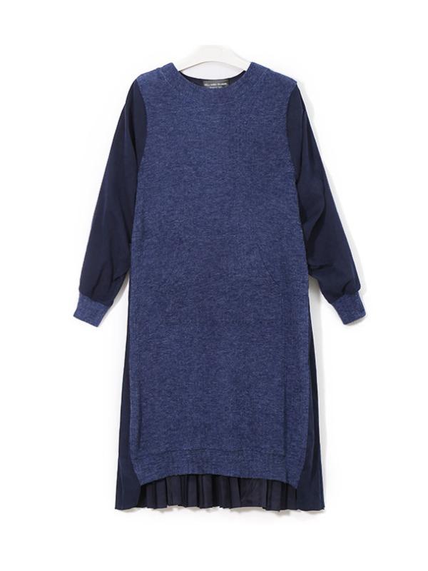 Stitched Pleated Round Neck Kniting Dress