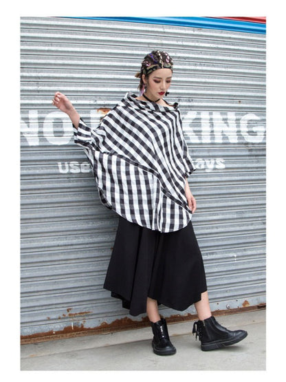 PLAID PUFF SLEEVES V-NECK SHIRT