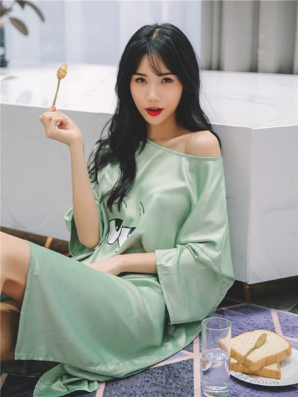 LOOSE COMFORTABLE CARTOON PRINT DRESS PAJAMAS