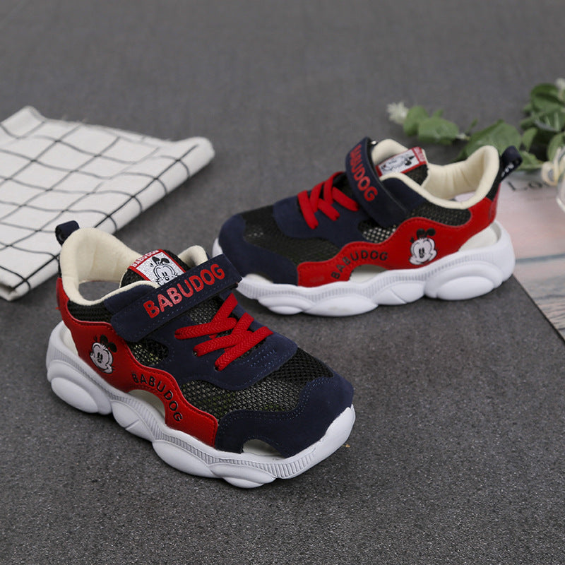 Breathable solid soft soles