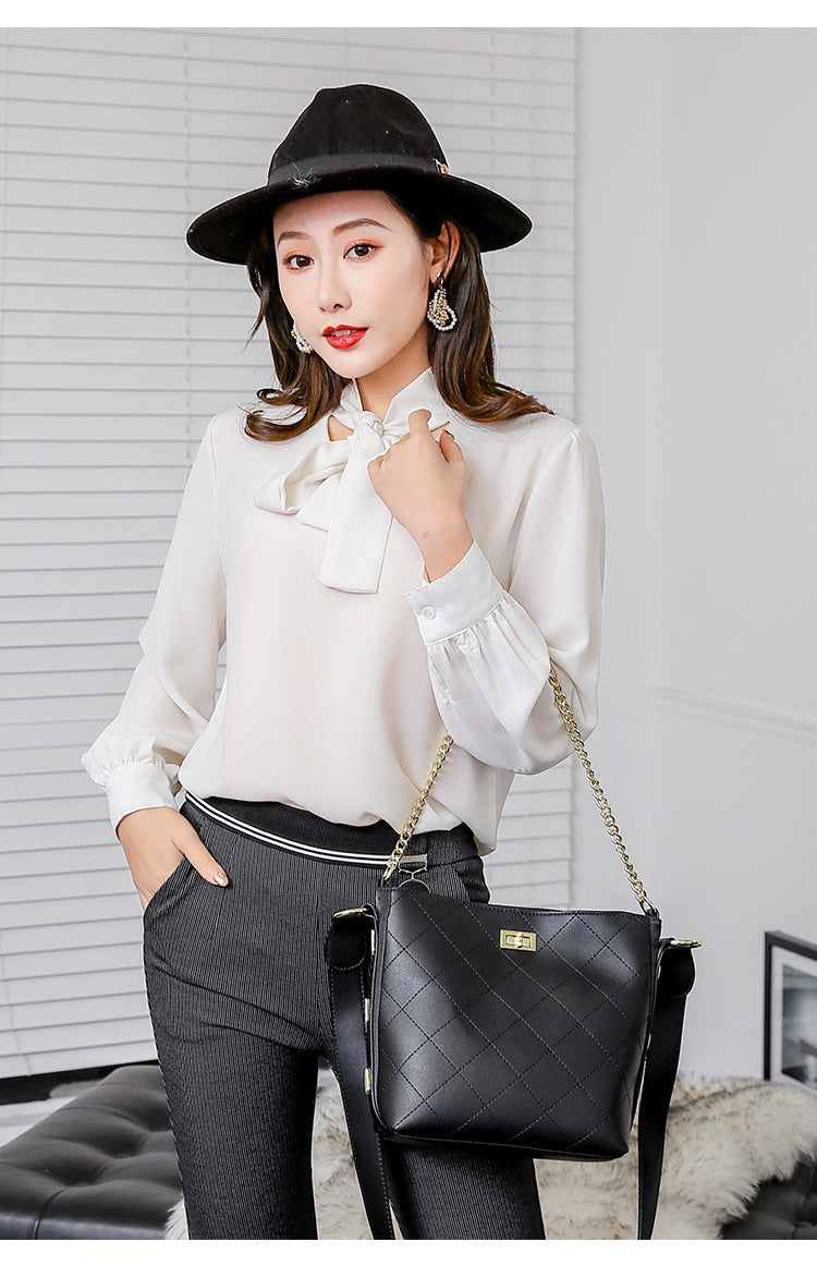 Small breeze bucket shoulder slung handbag