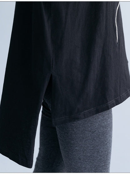 EMBROIDERED BLACK&WHITE LOOSE ROUND-NECK T-SHIRT